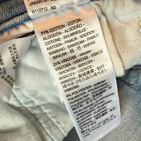 Levis Cutoff High Waisted Denim Shorts - Picture 4 of 6